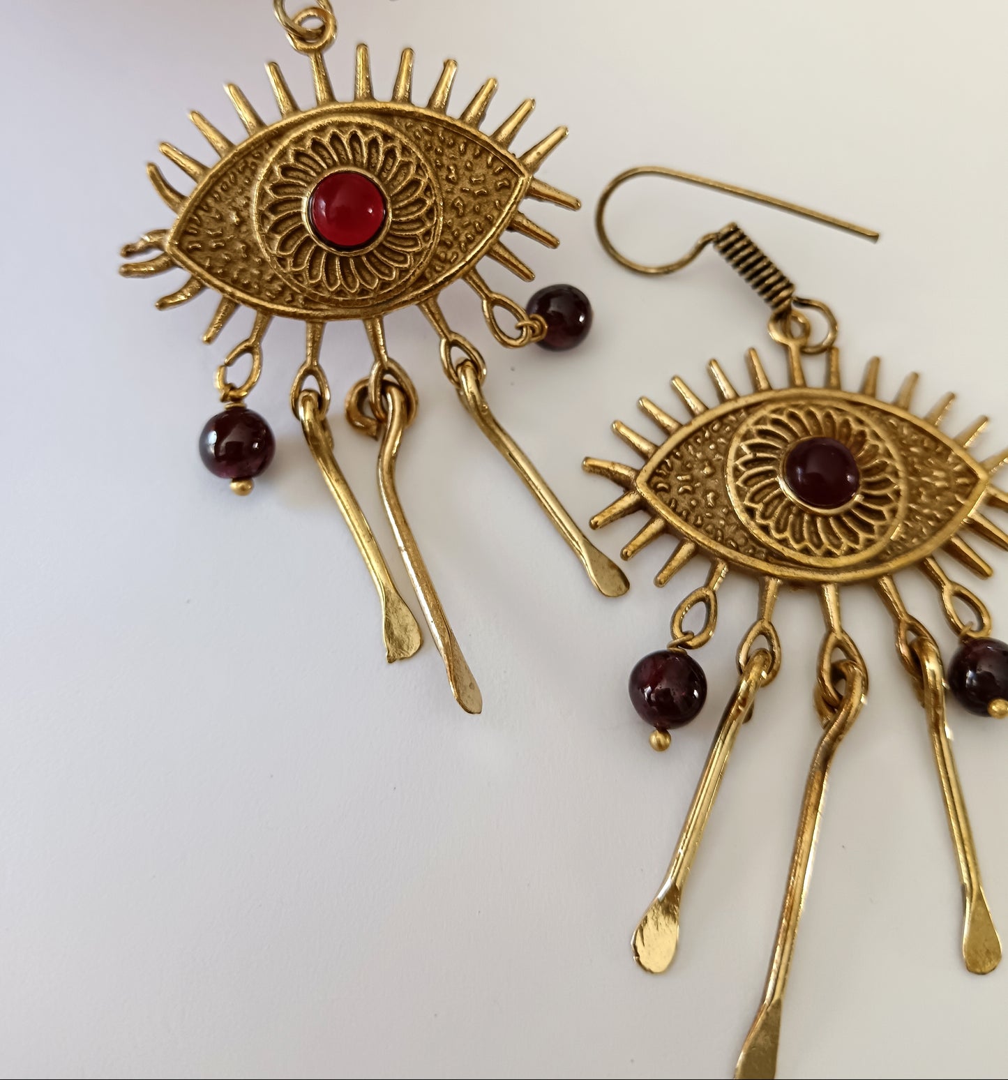 Hydra Earrings - Garnet